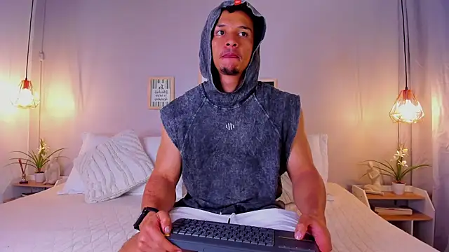 dominik drake online show from July 2026 01:06:01 PM