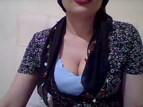 Snapshot of busex25 chatting on April 2026 09:29:02 PM busex25 online show from April 2026 09:29:02 PM