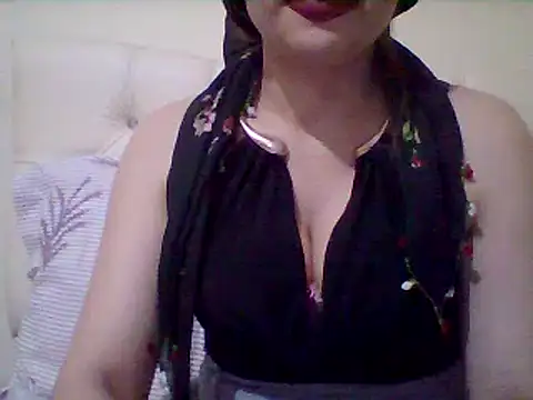 Snapshot of busex25 chatting on May 2026 09:20:01 PM busex25 online show from May 2026 09:20:01 PM
