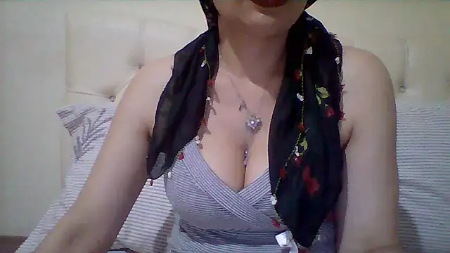 Snapshot of busex25 chatting on July 2026 09:10:01 PM busex25 online show from July 2026 09:10:01 PM