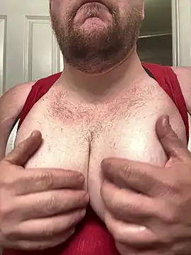 hugemanbreasts online show from April 2026 06:30:02 AM