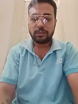 Snapshot of herochoclateboy chatting on May 2026 11:13:01 PM herochoclateboy online show from May 2026 11:13:01 PM