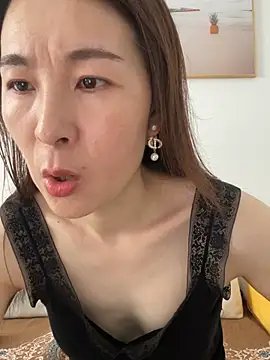 Snapshot of you-520 chatting on July 2026 02:03:01 AM you-520 online show from July 2026 02:03:01 AM