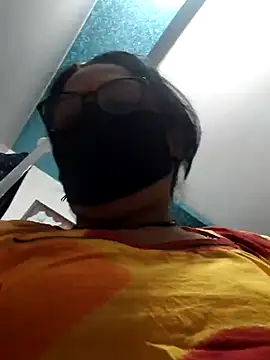 purvi46 online show from April 2026 07:17:02 AM