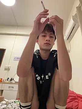 sexyboy-3525 online show from May 2026 03:40:02 PM