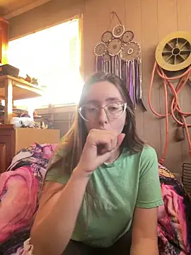 Snapshot of HoneyDripShow chatting on March 2026 01:55:02 PM HoneyDripShow online show from March 2026 01:55:02 PM