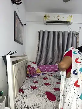 Snapshot of Sweet-Ellina chatting on May 2026 06:30:01 AM Sweet-Ellina online show from May 2026 06:30:01 AM