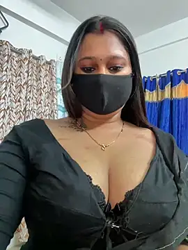 Snapshot of Sweet-Ellina chatting on May 2026 06:10:02 AM Sweet-Ellina online show from May 2026 06:10:02 AM
