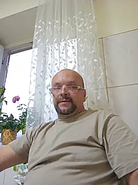 Cristo1982 online show from May 2026 05:53:01 PM