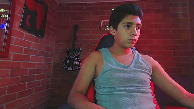 Snapshot of ethann2_ chatting on March 2026 04:51:02 PM ethann2 online show from March 2026 04:51:02 PM