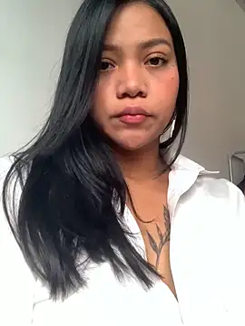 iMarianne online show from April 2026 07:36:01 PM