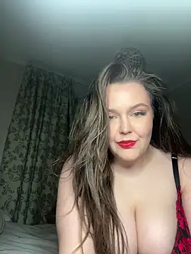 Snapshot of EnglishRoseAmateur chatting on March 2026 11:38:01 PM EnglishRoseAmateur online show from March 2026 11:38:01 PM