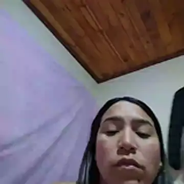 Snapshot of erikabella chatting on July 2026 01:45:02 AM erikabella online show from July 2026 01:45:02 AM