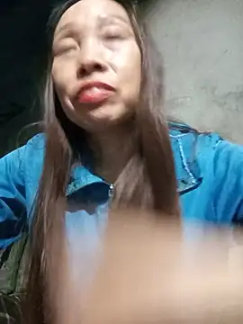 Snapshot of Vily-lonely chatting on May 2026 12:11:02 PM Vily-lonely online show from May 2026 12:11:02 PM