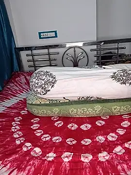 CamGirl Neha online show from May 2026 11:00:01 PM