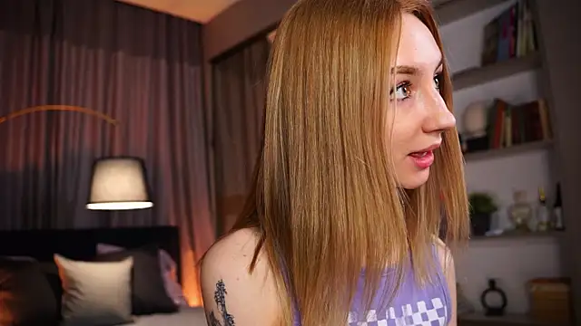 Melrose  online show from April 2026 09:02:01 PM