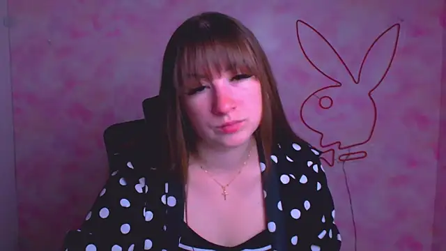 Tiffani Angel online show from April 2026 11:41:01 AM