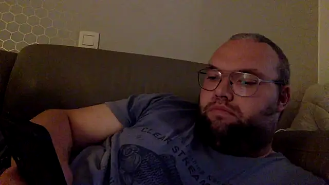 Jokke98 online show from March 2026 07:59:01 PM