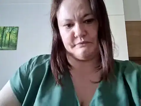 OpheliaMilf online show from April 2026 01:07:01 PM