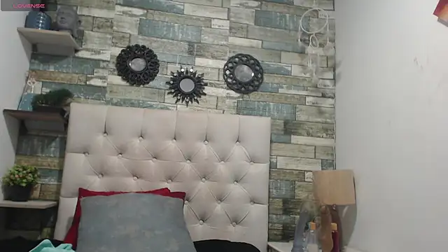 Snapshot of Skylernaomi chatting on June 2026 03:34:02 PM Skylernaomi online show from June 2026 03:34:02 PM