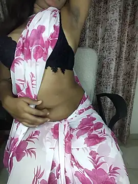 Piyu x online show from August 2026 07:38:01 PM