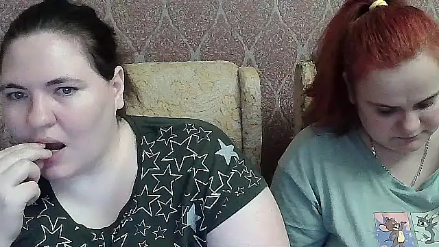 AmirahLaveyQx online show from April 2026 04:48:02 PM