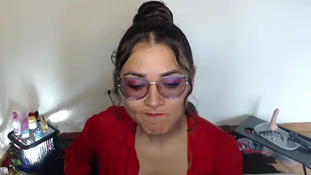 Snapshot of FreyaRouge chatting on June 2026 05:12:02 PM FreyaRouge online show from June 2026 05:12:02 PM