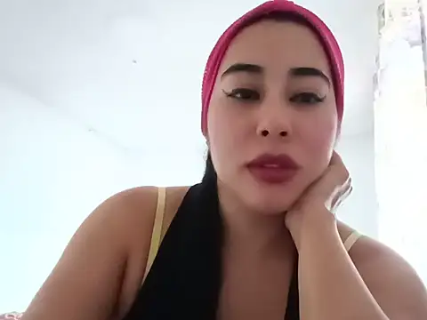 Snapshot of Saritta21 chatting on July 2026 08:16:02 PM Saritta21 online show from July 2026 08:16:02 PM