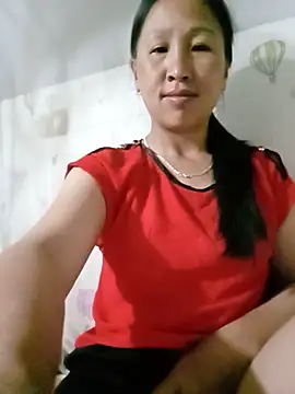 Snapshot of Lisa-aa chatting on May 2026 10:27:01 PM Lisa-aa online show from May 2026 10:27:01 PM