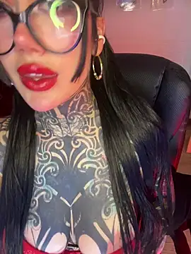 Musedreams online show from April 2026 12:41:01 AM