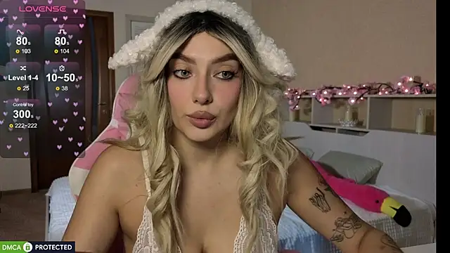 Snapshot of Emily_Bloom_119 chatting on July 2026 08:10:01 AM Emily Bloom 119 online show from July 2026 08:10:01 AM