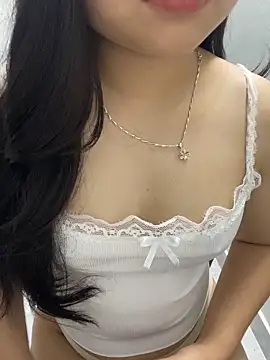 Rosecute11 online show from April 2026 07:00:01 AM