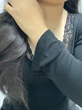 Rosecute11 online show from May 2026 03:22:02 PM