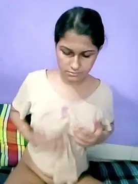 Jerin Couple61 online show from May 2026 04:07:02 AM