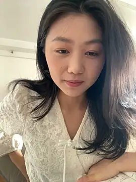 Snapshot of Shanshan_1267 chatting on May 2026 02:06:01 AM Shanshan 1267 online show from May 2026 02:06:01 AM