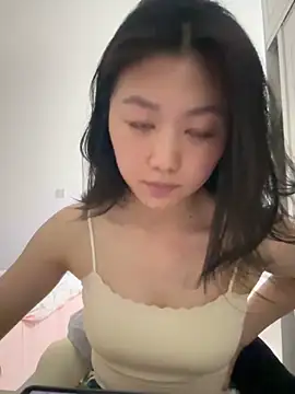 Snapshot of Shanshan_1267 chatting on May 2026 01:06:01 PM Shanshan 1267 online show from May 2026 01:06:01 PM