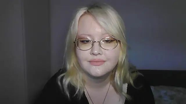 Elayne Sweet online show from April 2026 06:07:02 AM