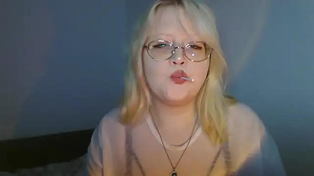 Elayne Sweet online show from June 2026 06:02:01 AM