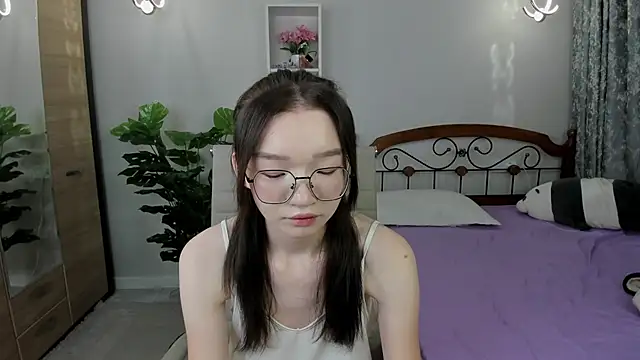 syuri sun online show from June 2026 04:34:02 PM