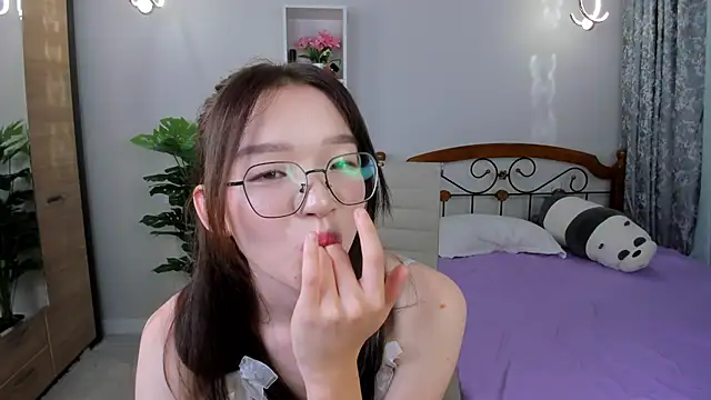 syuri sun online show from June 2026 04:41:01 PM