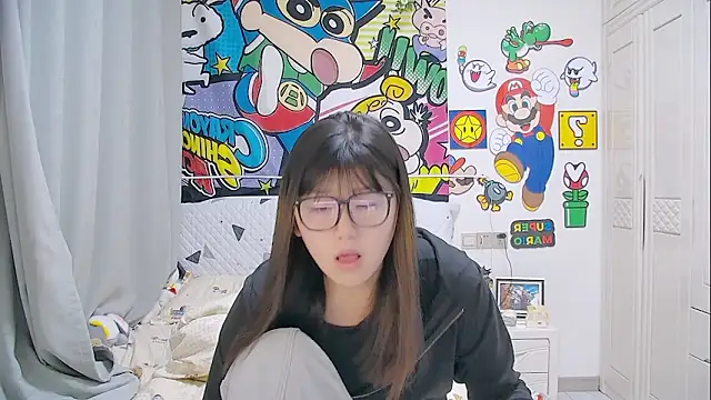 mianmian-666 online show from April 2026 04:19:01 AM