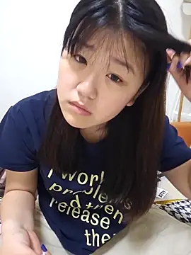mianmian-666 online show from April 2026 02:32:01 PM