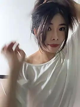 Snapshot of Xiaoyunduo1 chatting on July 2026 03:13:01 AM Xiaoyunduo1 online show from July 2026 03:13:01 AM