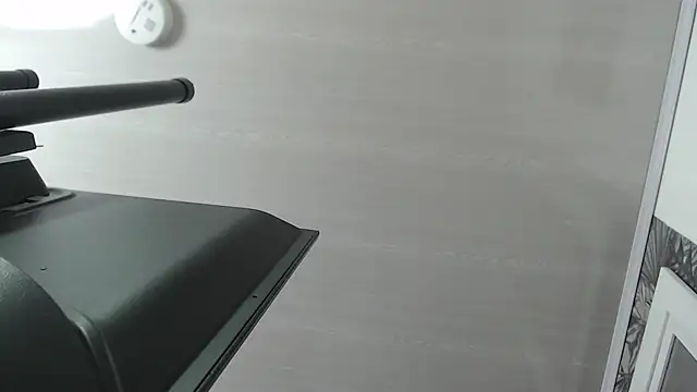 ViviJones online show from June 2026 07:17:01 PM