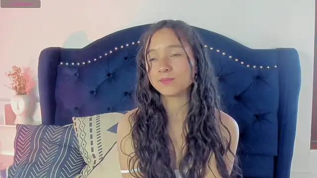 Honney Bunny18 online show from April 2026 07:55:02 PM