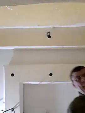 beebuzz0 online show from April 2026 09:49:02 PM