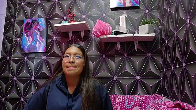 Camila Prinx online show from April 2026 03:42:02 PM