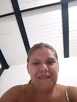 Snapshot of Zafiro_MD chatting on June 2026 03:18:02 AM Zafiro MD online show from June 2026 03:18:02 AM