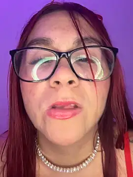 TiffanySton online show from April 2026 02:09:01 AM