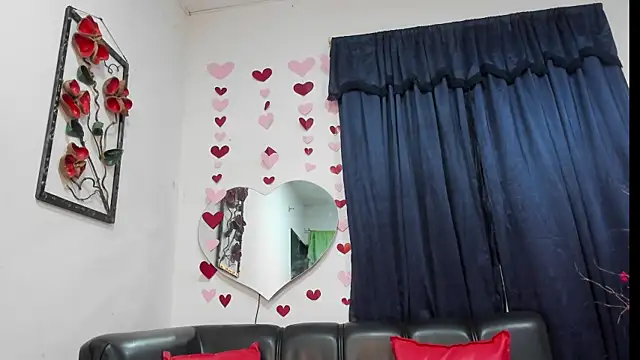 SamelyEvans online show from April 2026 01:58:01 AM